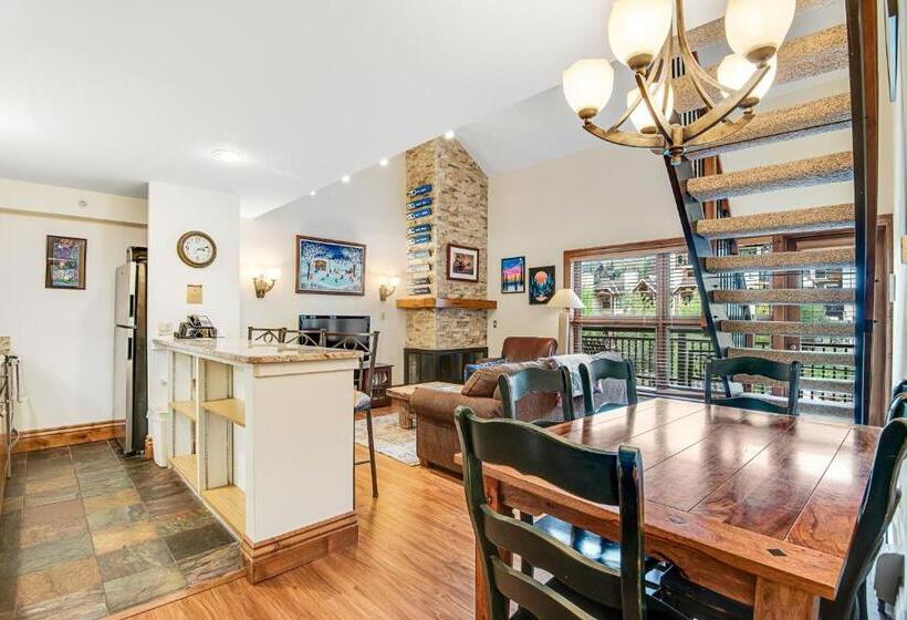 Номер Стандарт, Lion Square Lodge