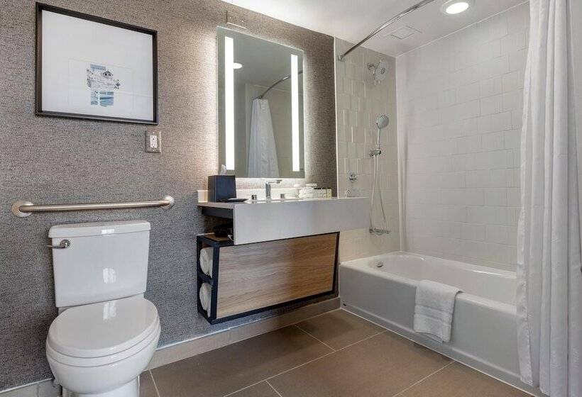 스위트, Sheraton Suites Old Town Alexandria
