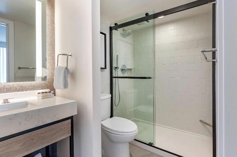 스위트, Sheraton Suites Old Town Alexandria