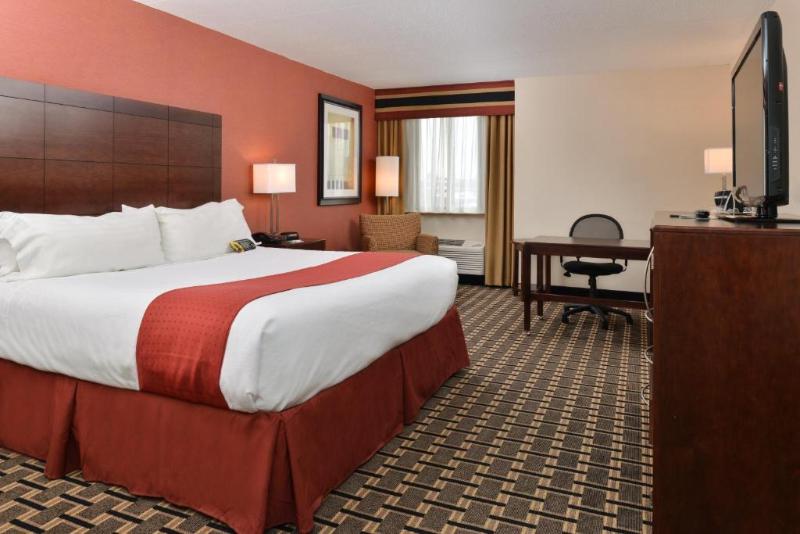 스위트 킹사이즈 침대, Holiday Inn New London, An Ihg