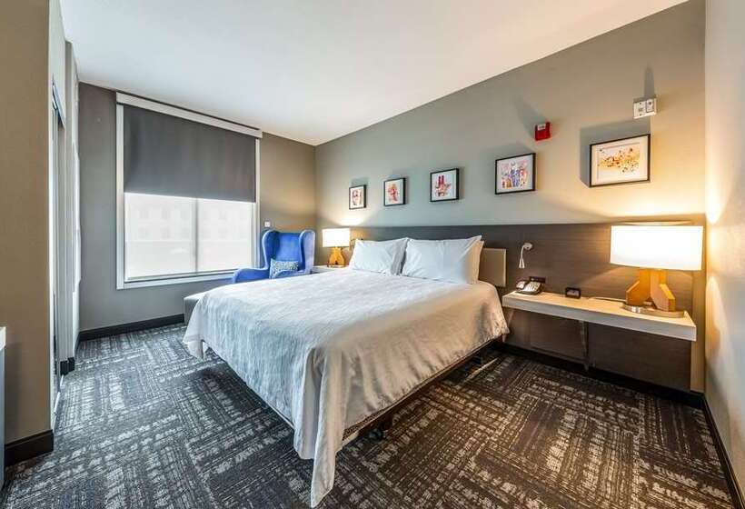 스탠다드 룸 킹사이즈 침대, Phillips Kansas City Curio Collection By Hilton