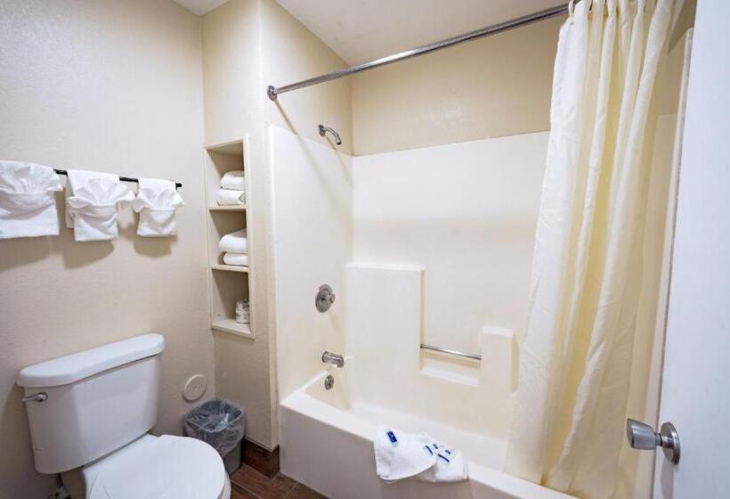 스탠다드 룸 킹사이즈 침대, Super 8 By Wyndham Williams West Route 66   Grand Canyon Area