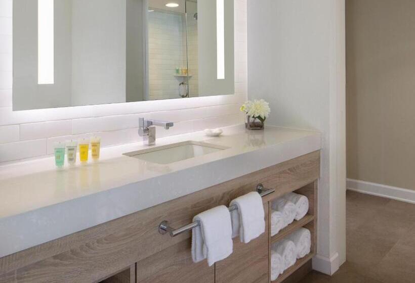 Júnior Suíte Cama King, Pelican Cove Resort & Marina