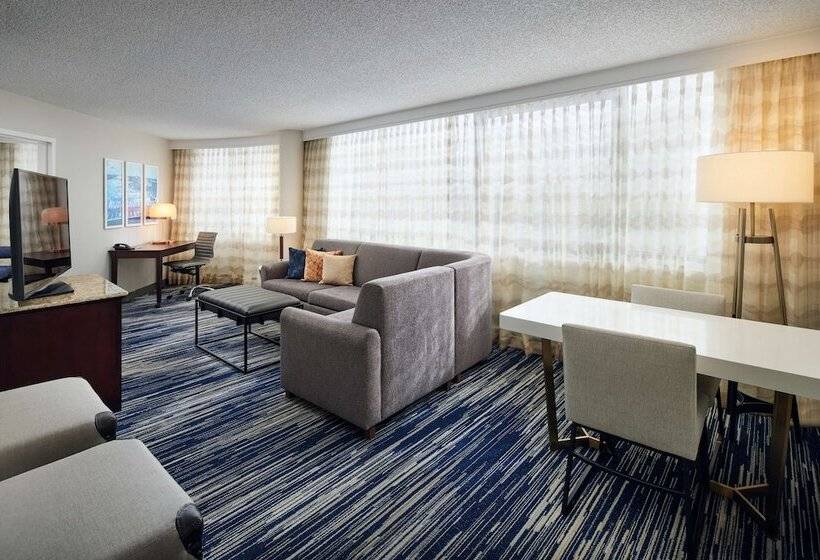 Suite, Embassy Suites By Hilton West Palm Beach Central
