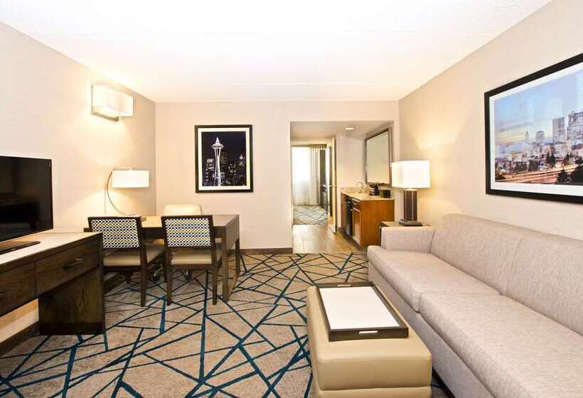 Suite met Kingsize Bed, Embassy Suites By Hilton West Palm Beach Central