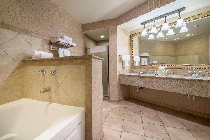 Президентский Люкс, Red Lion Hotel Pasco Airport & Conference Center