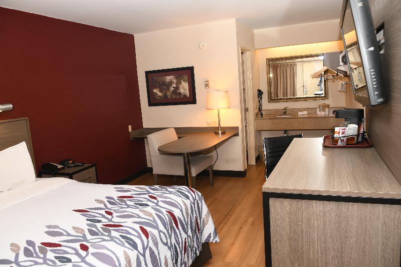 带大床的高级房间, Red Roof Inn Richmond South