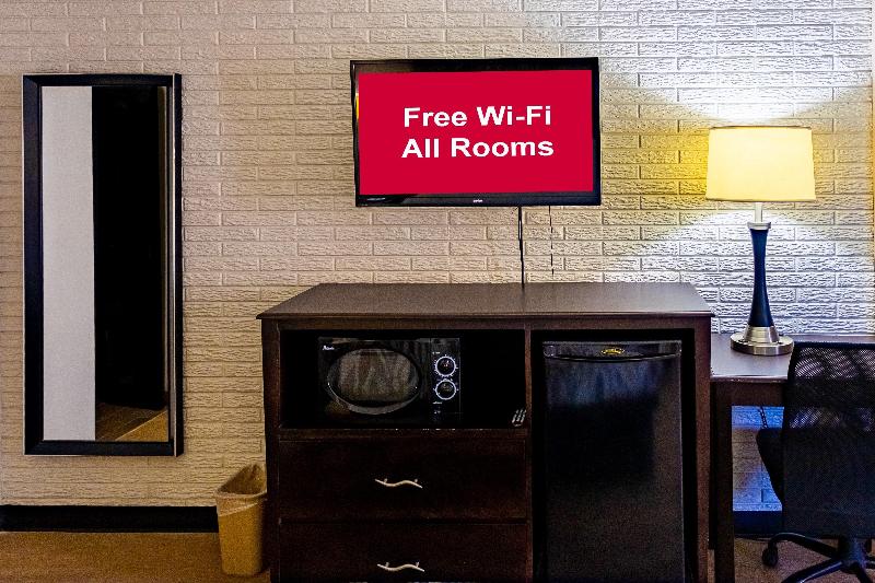 Номер Superior Кровать Кинг, Red Roof Inn Savannah   Richmond Hill I 95