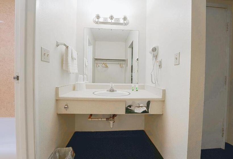Quarto Estandar 2 Camas Casal, Royal Plaza Inn