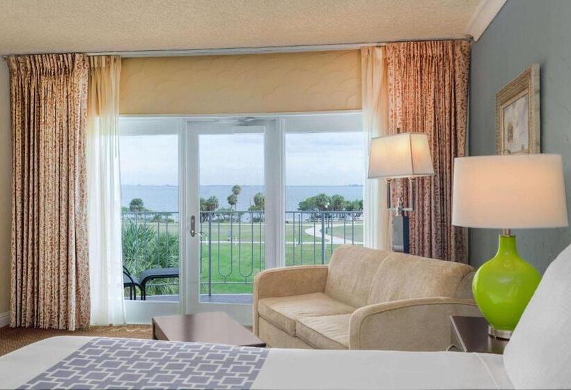 Номер Deluxe Кровать Кинг с Видом, Safety Harbor Resort & Spa Trademark Collection By Wyndham