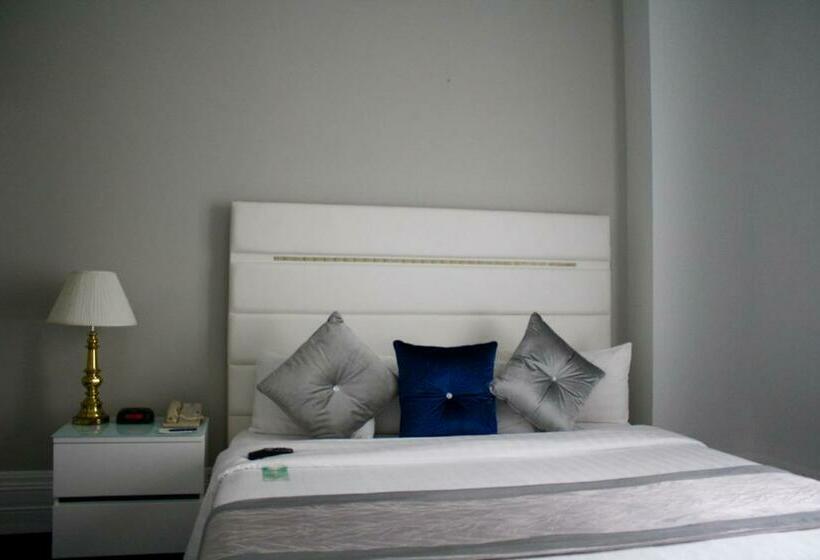 غرفة قياسية, Congress Plaza Hotel Chicago