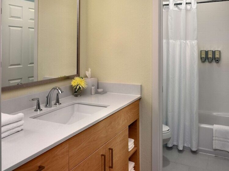 Люкс Кровать Кинг, Sonesta Es Suites Atlanta  Perimeter Center North