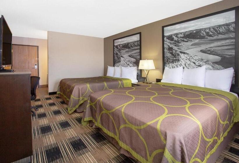Quarto Estandar para Deficientes Físicos, Super 8 By Wyndham Billings