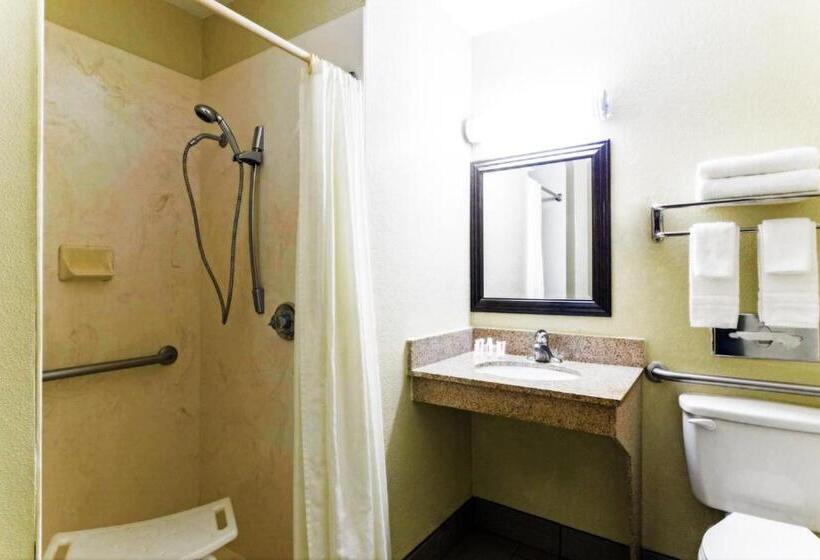 غرفة قياسية لذوى الاحتياجات الخاصة, Super 8 By Wyndham Brunswick/st Simons Island Area
