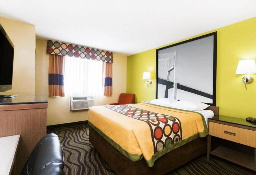 חדר סטנדרט מותאם לאדם עם מוגבלויות, Super 8 By Wyndham Brunswick/st Simons Island Area