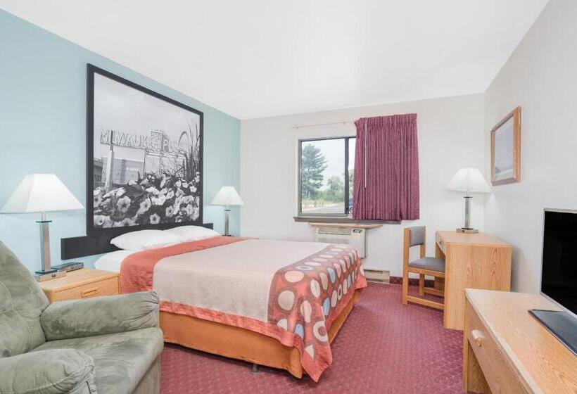장애인을 위한 스탠다드 룸, Super 8 By Wyndham Tomah Wisconsin