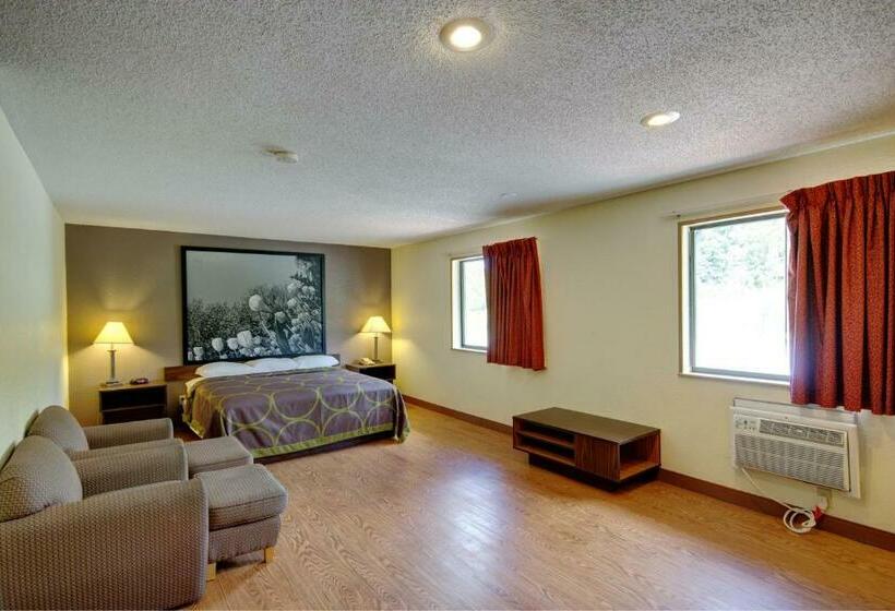 Люкс Deluxe Кровать Кинг, Super 8 By Wyndham Zanesville