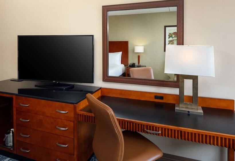 Семейный Номер, Doubletree By Hilton Boston North Shore
