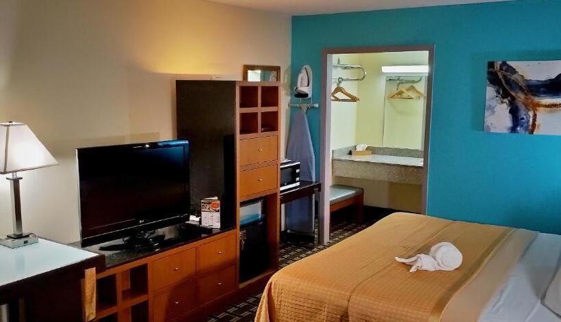 Номер Deluxe Кровать Кинг, Discovery Inn Lafayette