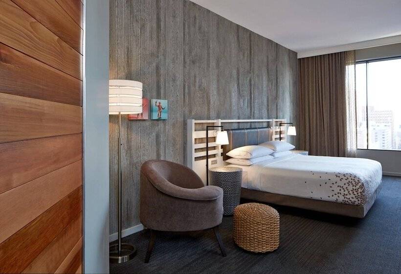 Chambre Standard Lit Double, The Worthington Renaissance Fort Worth