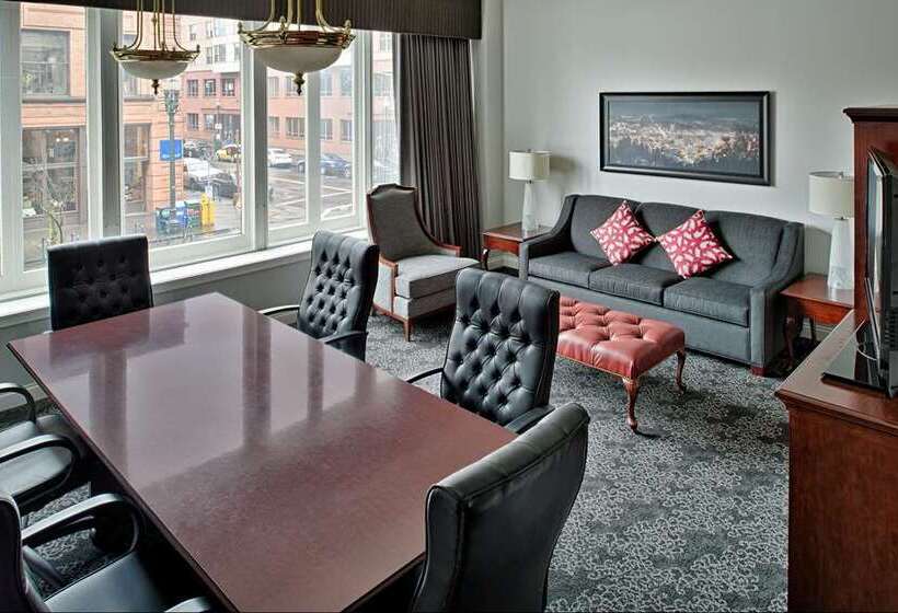 이그제큐티브 룸 킹사이즈 침대, Embassy Suites Hotel Denver Tech Center