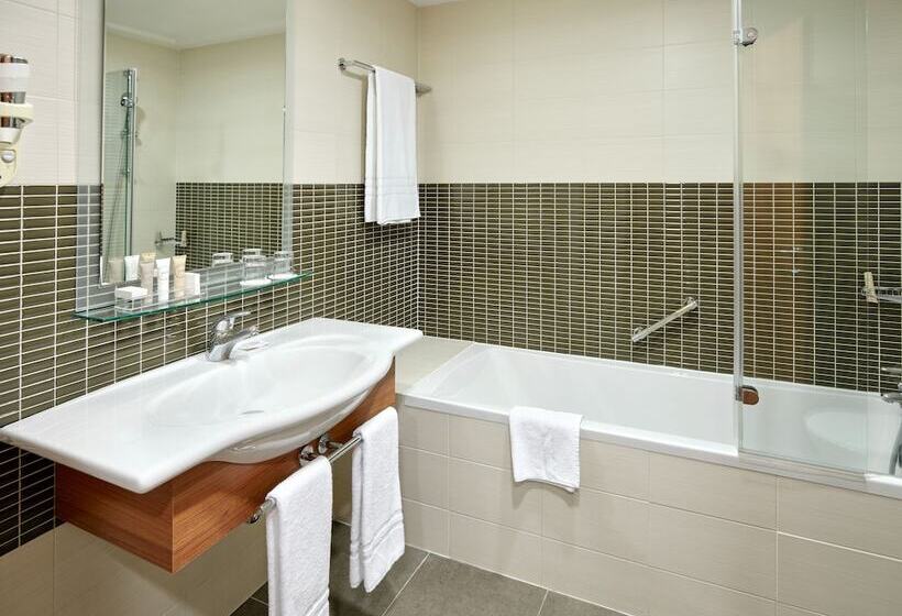 اتاق خانوادگی, Maistra City Vibes Hotel International