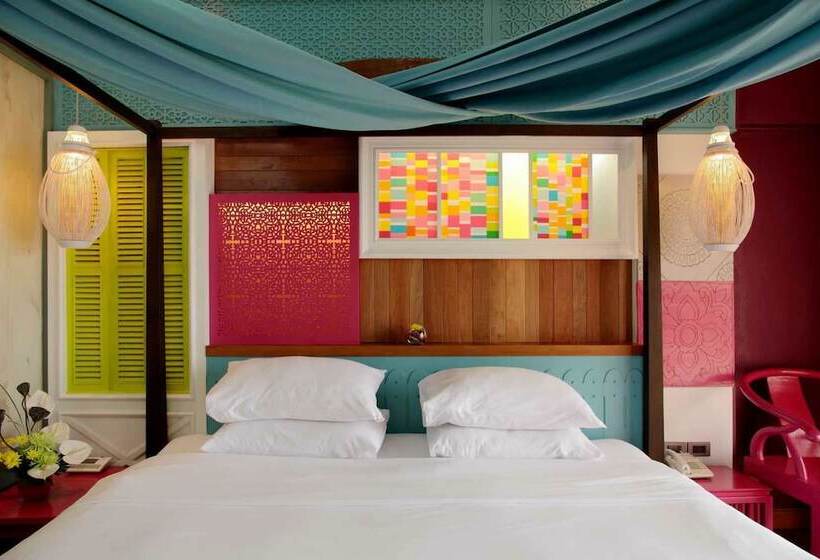 Номер Deluxe Вид на Море, S A F E Residence Patong