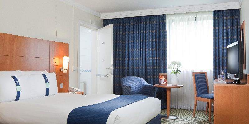 Номер Стандарт Адаптированный для Инвалидов, Holiday Inn Maidenhead Windsor By Ihg