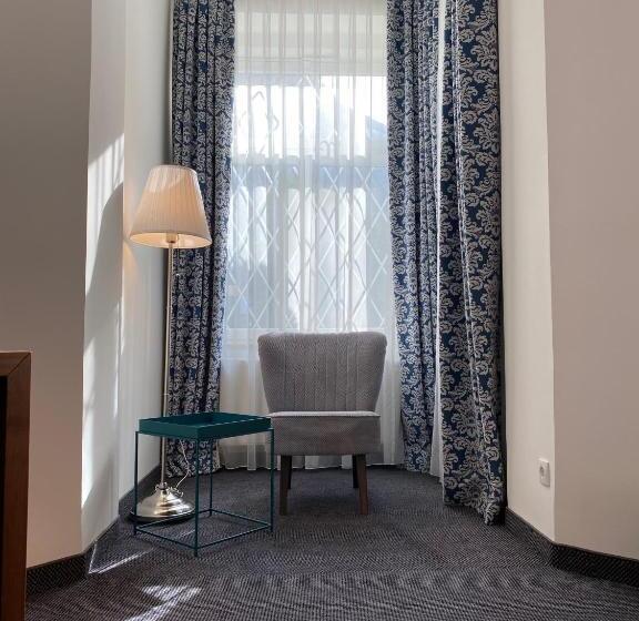 Quarto Comfort, Villa Carlton   Adults Only