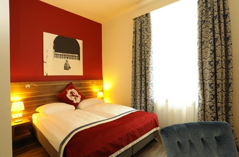 Quarto Comfort, Villa Carlton   Adults Only