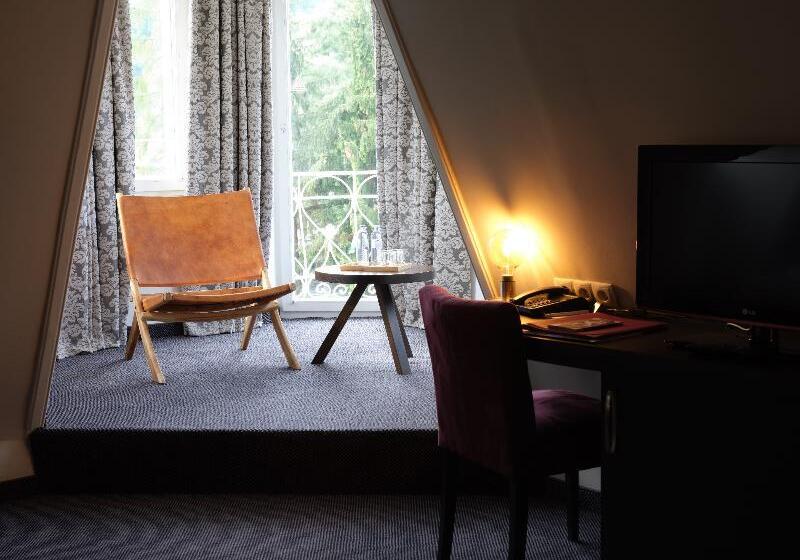 Quarto Comfort, Villa Carlton   Adults Only