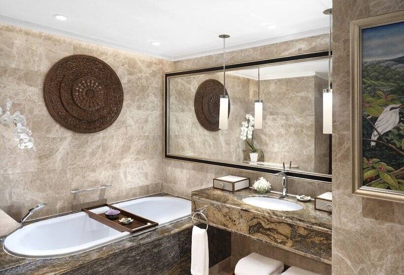 اتاق پریمیوم با چشم‌انداز باغ, Intercontinental Bali Resort, An Ihg