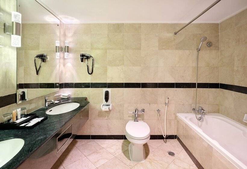 Полулюкс, Artotel Gelora Senayan Jakarta