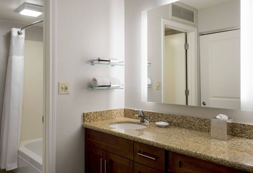 Люкс 2 Спальни, Residence Inn Syracuse Carrier Circle