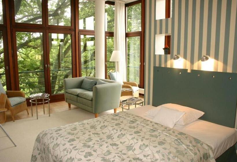 Студия Стандарт, Privathotel Lindtner Hamburg