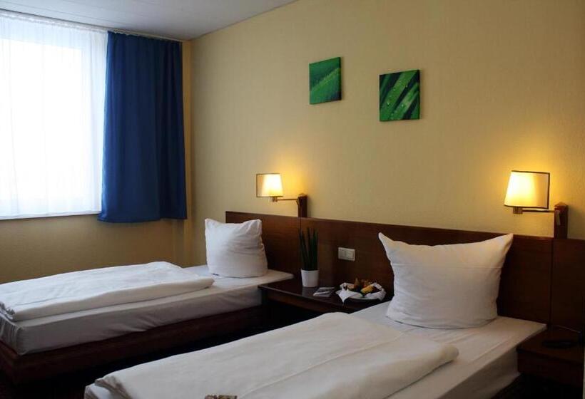 Номер Стандарт, Quick Hotel Dresden West