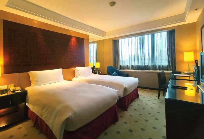 سوییت اجرایی, Radisson Collection Hyland Shanghai