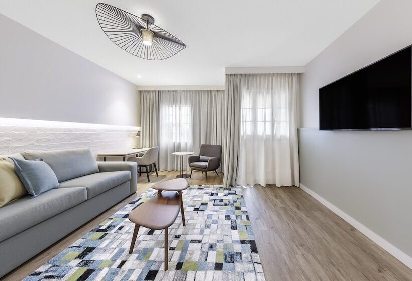 Люкс, Crowne Plaza Hawkesbury Valley, An Ihg