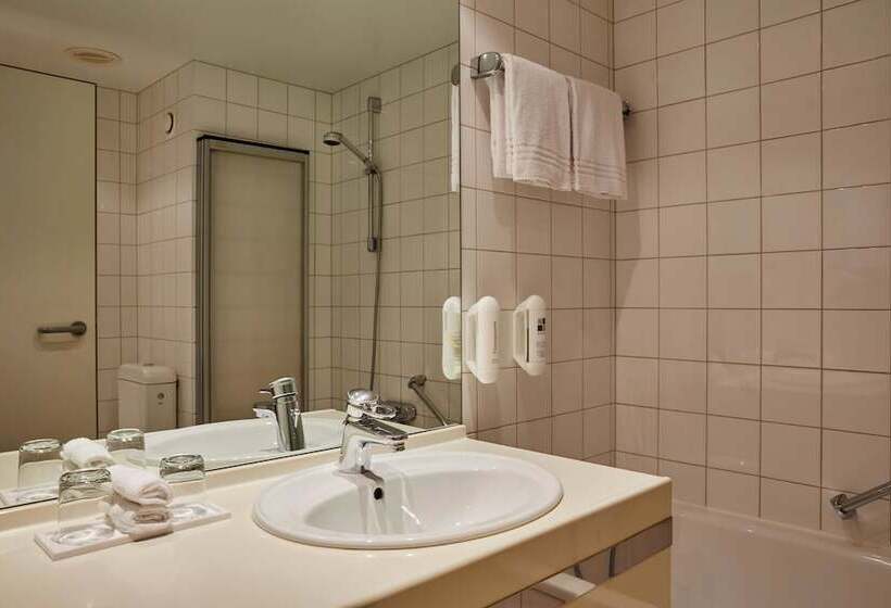 Номер Superior, H+ Hotel Leipzig Halle