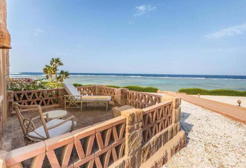 اتاق پرمیوم با چشم‌انداز دریا, Movenpick Resort El Quseir