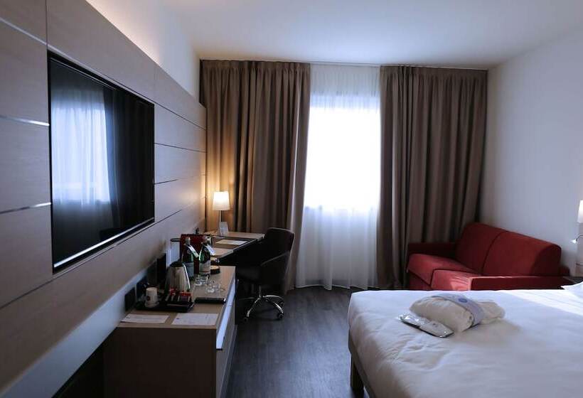 اتاق اجرایی, Novotel Brescia Due