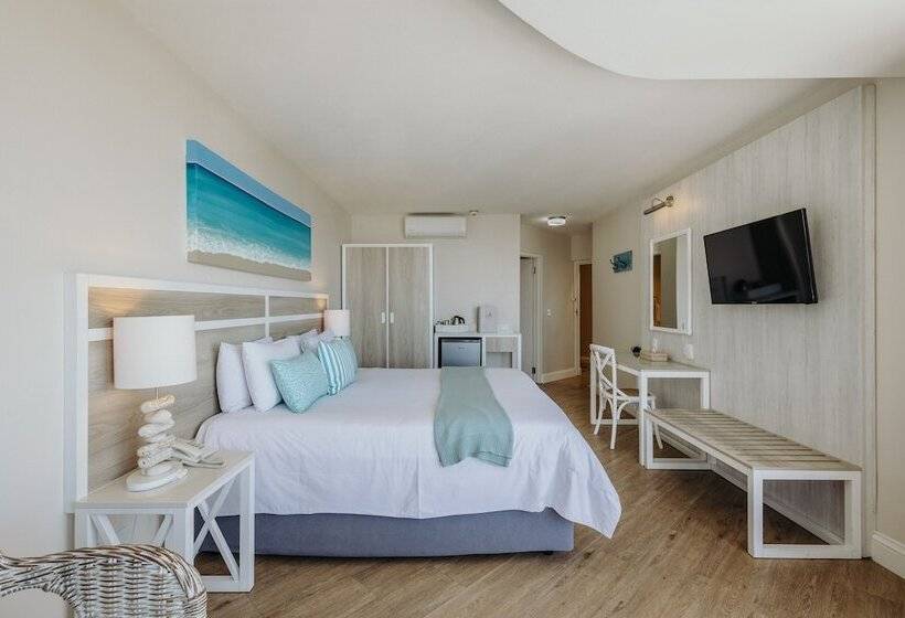 Номер Deluxe, Bayview