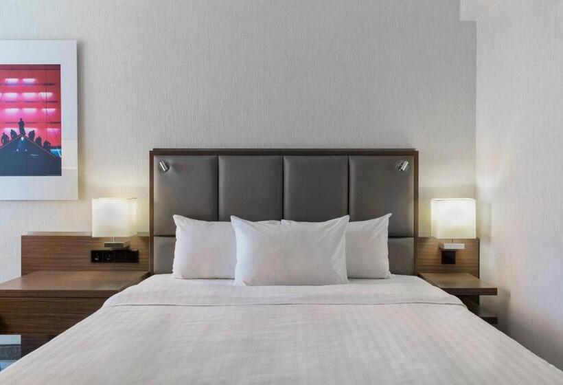 Номер Стандарт, Courtyard By Marriott Wiesbaden Nordenstadt