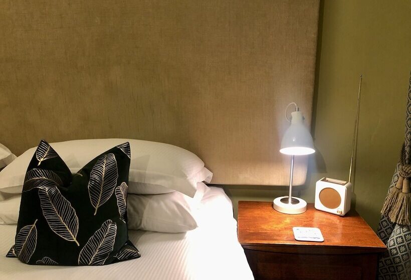 Номер Superior, Westwood House
