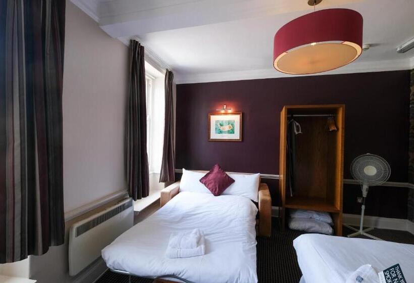 Семейный Номер, The Unicorn Hotel Wetherspoon