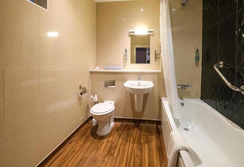 Номер Стандарт, The Unicorn Hotel Wetherspoon