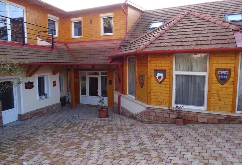 带1个卧室的公寓, Alabárdos Panzió és Apartmanház