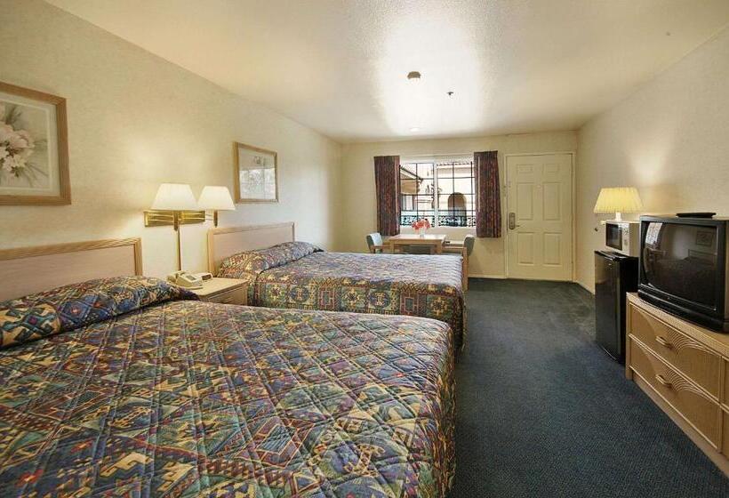 비즈니스룸, Days Inn By Wyndham Riverside Tyler Mall
