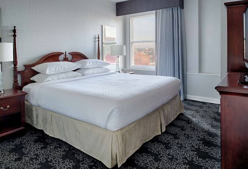 Люкс, Embassy Suites By Hilton Portland Downtown