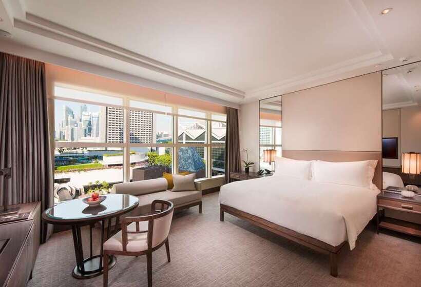اتاق لوکس با تخت بزرگ, Conrad Centennial Singapore
